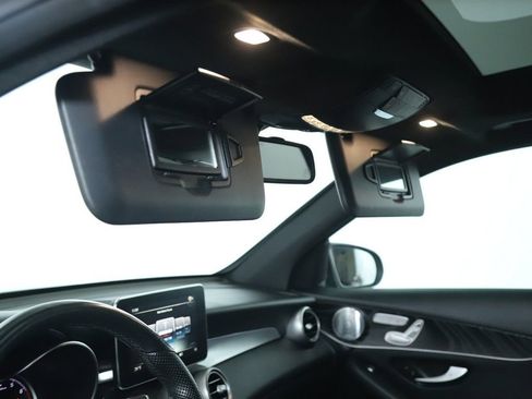 Used 2018 Mercedes-Benz GLC 300 4MATIC image 20