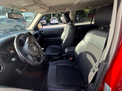 Used 2016 Jeep Patriot Sport w/ Power Value Group FWD image 9