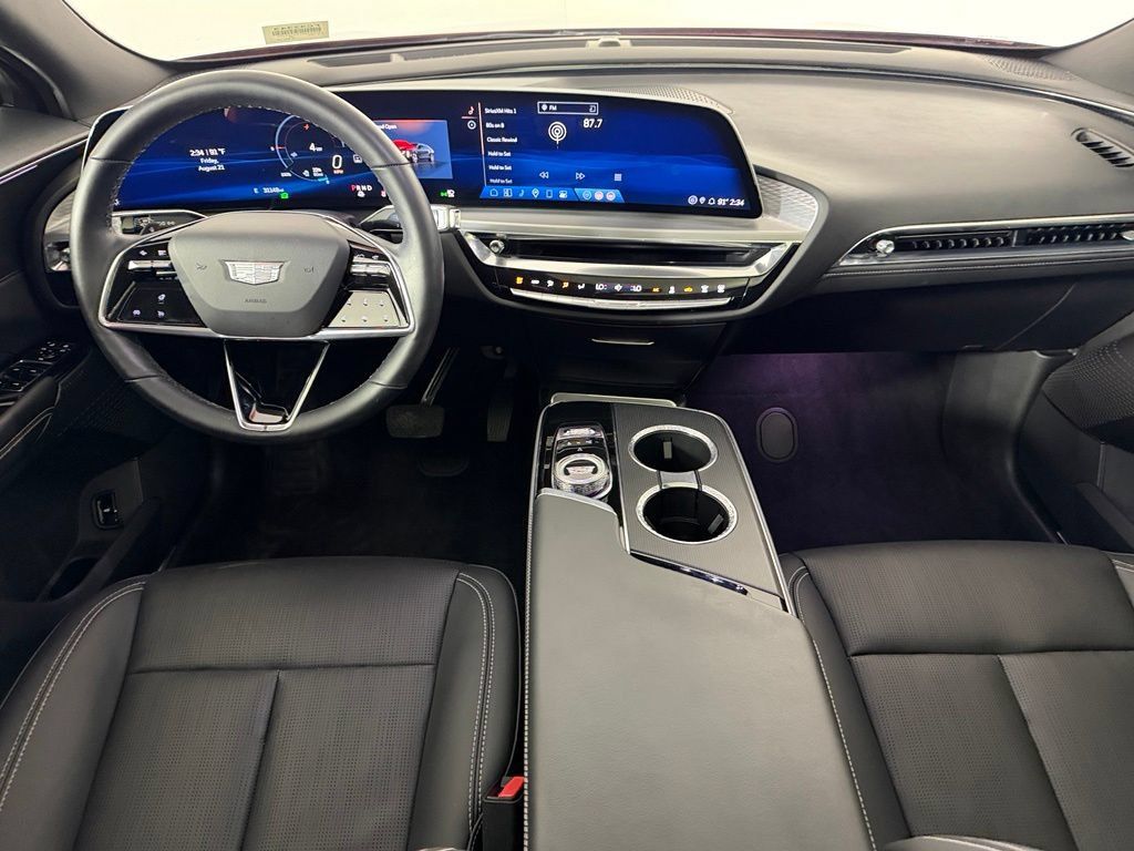 Used 2024 Cadillac Lyriq Sport RWD image 13