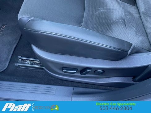 Used 2024 Nissan Ariya FWD image 21
