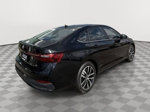 New 2025 Volkswagen Jetta SE image 7