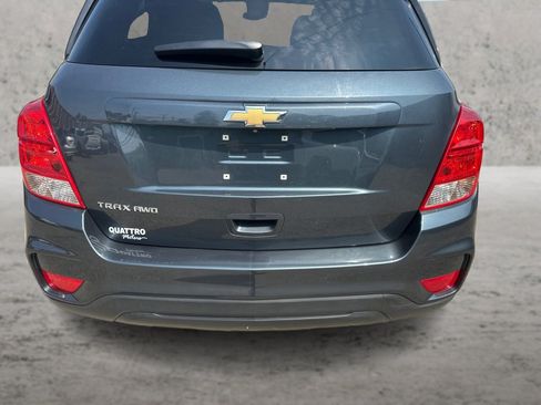 Used 2021 Chevrolet Trax LS w/ Tint and Cruise Package AWD/4WD image 14