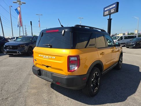 Used 2022 Ford Bronco Sport Outer Banks image 5