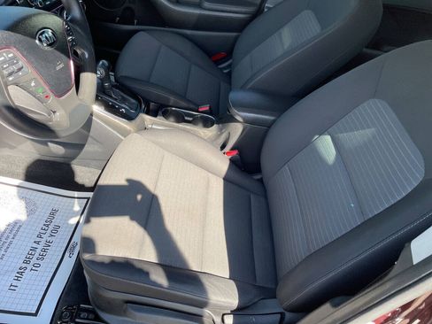 Used 2018 Kia Forte LX w/ LX Popular Package FWD image 19