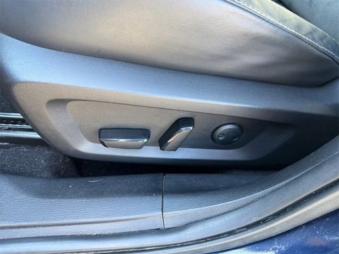 Used 2022 Mitsubishi Outlander SEL Black Edition image 13