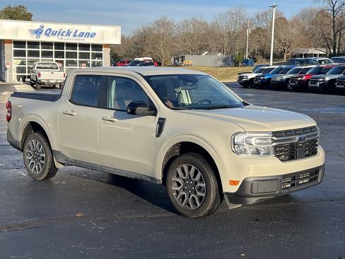 Certified 2024 Ford Maverick Lariat w/ 4K Tow Package image 3