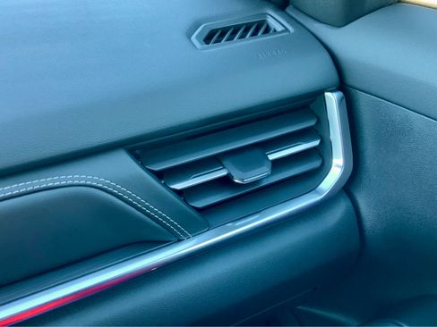 New 2026 GMC Terrain Elevation image 46