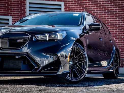 New 2026 BMW M5 Touring AWD/4WD image 12