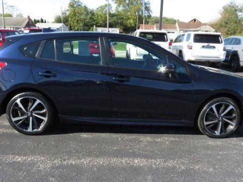 Used 2020 Subaru Impreza 2.0i Sport image 9