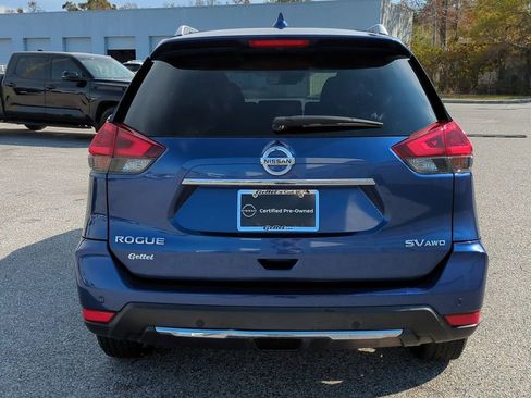 Used 2020 Nissan Rogue SV image 6