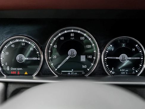 Used 2022 Rolls-Royce Cullinan image 21