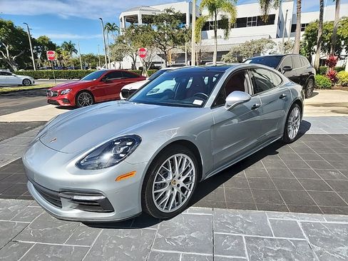Used 2020 Porsche Panamera w/ Premium Package Plus image 15