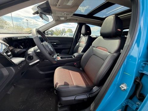 New 2026 Nissan Kicks SR w/ SR Premium Package image 11