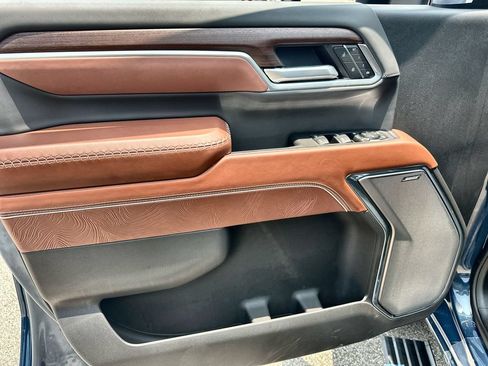 New 2026 GMC Sierra 2500 Denali Ultimate AWD/4WD image 21