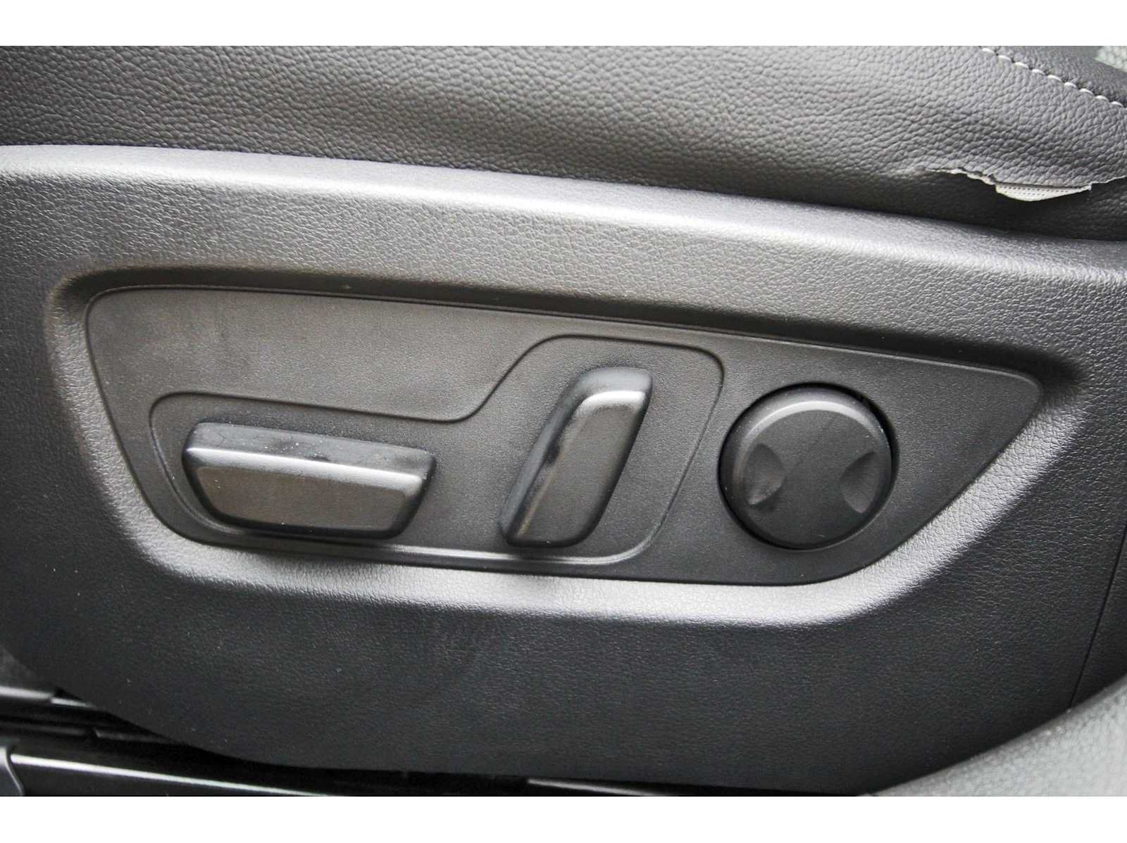 Used 2024 MAZDA CX-50 AWD 2.5 S w/ Preferred Package image 26