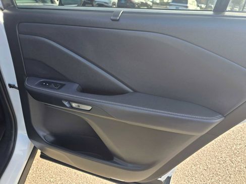 New 2026 Lexus TX 500h AWD image 14