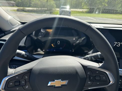 New 2026 Chevrolet Trax LT image 11