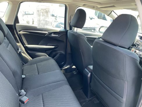 Used 2019 Honda Fit EX image 21
