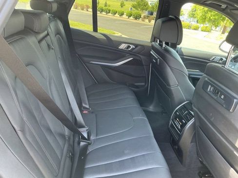 Used 2021 BMW X5 xDrive40i w/ Convenience Package 3 AWD/4WD image 19