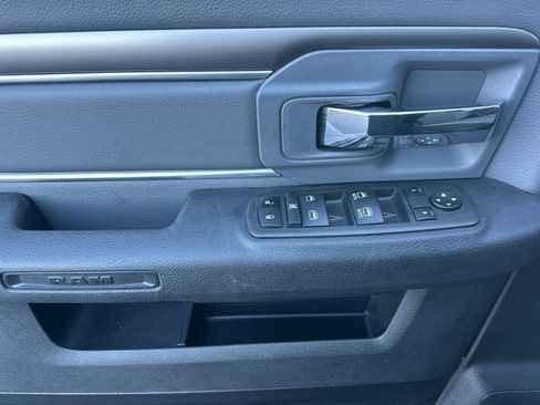 Used 2024 RAM 1500 Classic SLT image 11