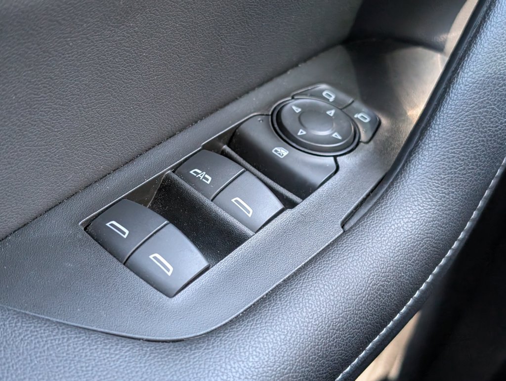 Used 2024 Chevrolet Blazer LT w/ Redline Edition FWD image 22