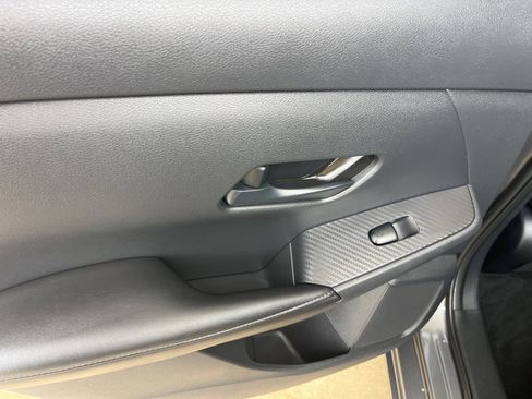 Used 2024 Nissan Sentra S image 25