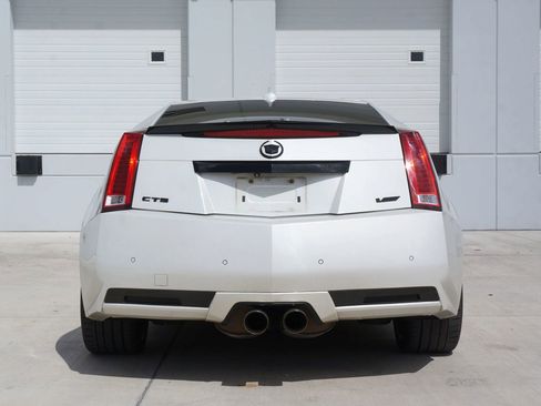 Used 2015 Cadillac CTS V image 10