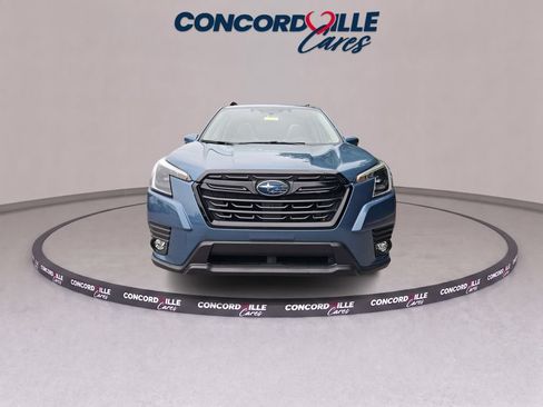 Used 2024 Subaru Forester Limited AWD/4WD image 3
