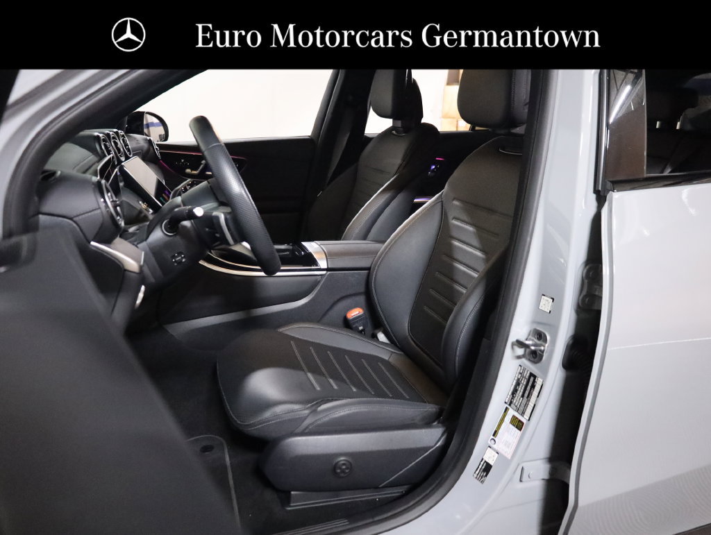 Used 2026 Mercedes-Benz GLC 300 4MATIC image 29