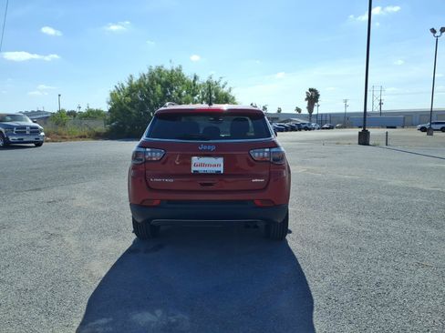 Used 2019 Jeep Compass Limited FWD image 7