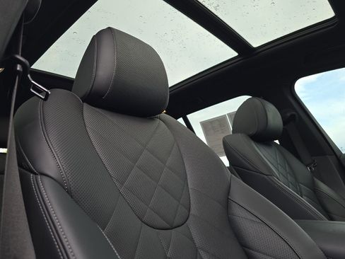 Used 2023 BMW X5 xDrive45e w/ M Sport Package image 19