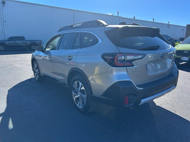 Used 2020 Subaru Outback Limited AWD/4WD image 7