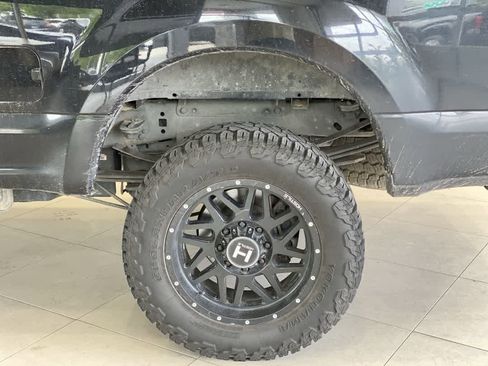 Used 2019 Ford F250 Lariat w/ Lariat Ultimate Package AWD/4WD image 12