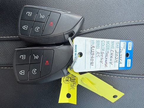 Used 2024 Chevrolet Traverse RS w/ LPO, Floor Liner Package AWD/4WD image 14
