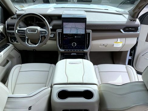 New 2026 GMC Yukon Denali image 12
