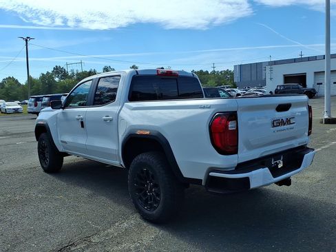 New 2026 GMC Canyon Elevation w/ Convenience Package AWD/4WD image 4