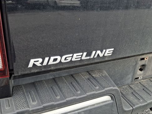 Used 2017 Honda Ridgeline RTL-T image 12
