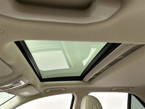 Used 2020 Mercedes-Benz GLE 350 4MATIC image 22