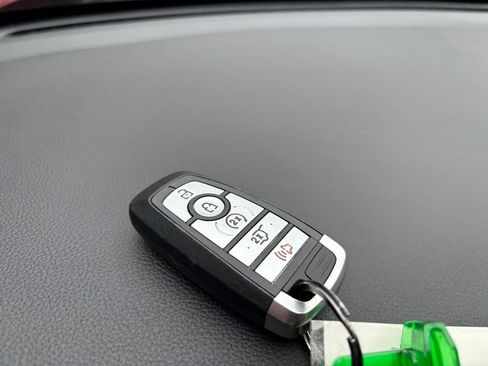 Used 2023 Ford Explorer XLT w/ Equipment Group 202A image 31