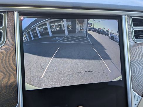 Used 2017 Tesla Model X 100D image 12