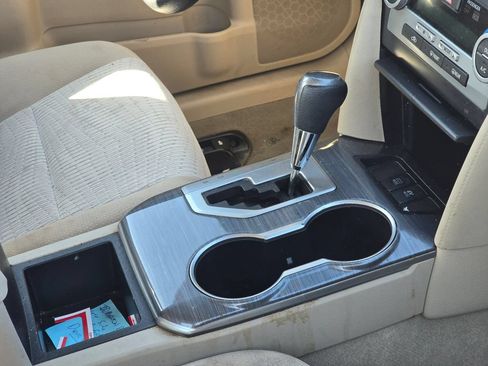 Used 2013 Toyota Camry LE FWD image 14