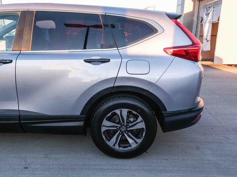 Used 2018 Honda CR-V LX image 8