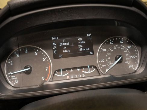 Used 2021 Ford EcoSport SE w/ SE Convenience Package image 18