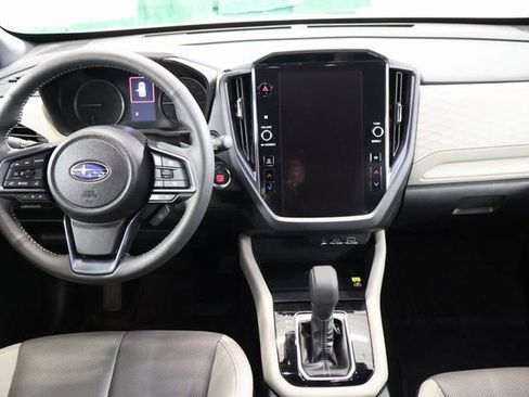 Certified 2025 Subaru Forester Limited image 14