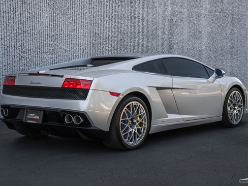 Used 2010 Lamborghini Gallardo LP 560-4 image 5
