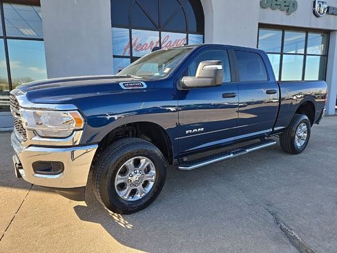 Used 2024 RAM 2500 Big Horn w/ Bed Utility Group AWD/4WD image 3