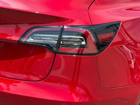 Used 2020 Tesla Model 3 Standard Range Plus RWD image 25