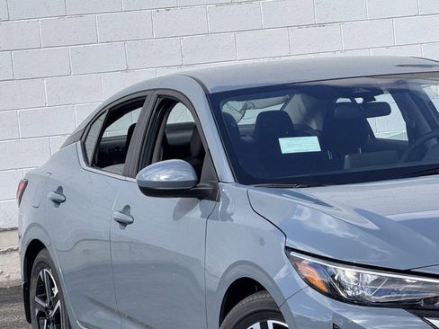 New 2025 Nissan Sentra SV w/ All-Weather Package image 4