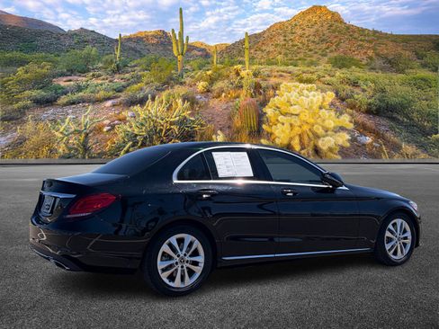 Used 2019 Mercedes-Benz C 300 Sedan image 4