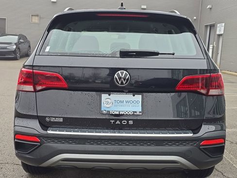 Certified 2023 Volkswagen Taos S image 10
